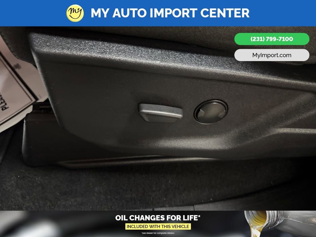 Used 2024 Ford F150 XLT w/ Mobile Office Package image 12