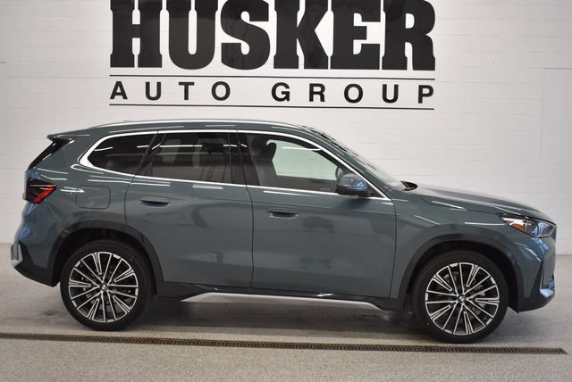 New 2026 BMW X1 xDrive28i AWD/4WD image 2