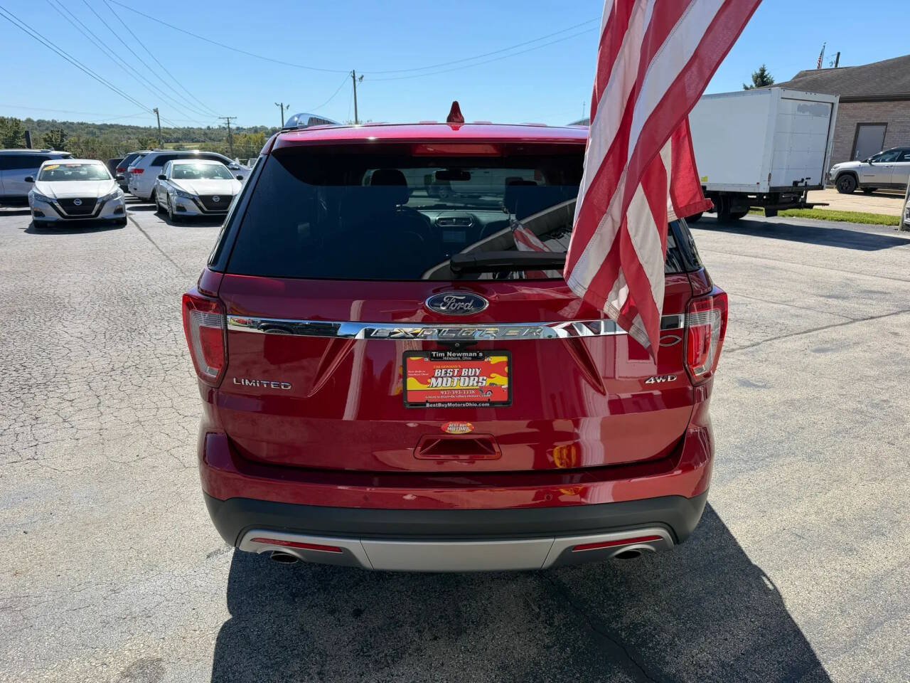 Used 2017 Ford Explorer Limited w/ Equipment Group 301A AWD/4WD image 4