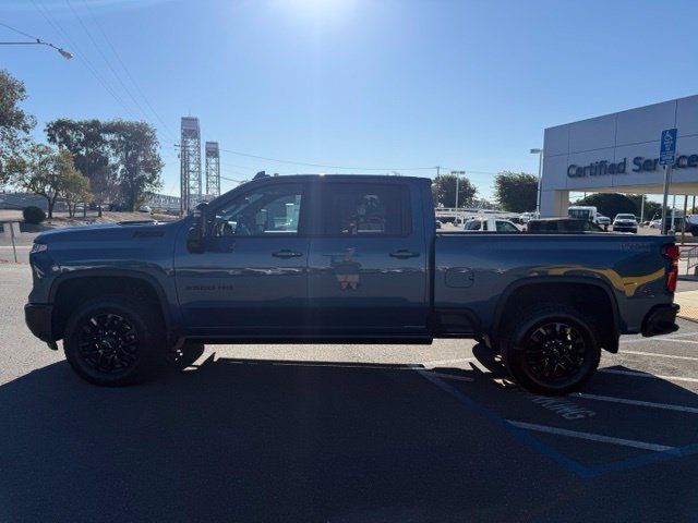 Used 2025 Chevrolet Silverado 2500 LTZ w/ Trail Boss Package AWD/4WD image 15