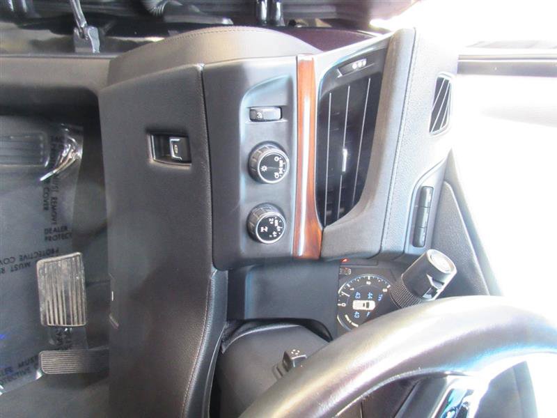 Used 2015 Cadillac Escalade ESV Premium AWD/4WD image 13