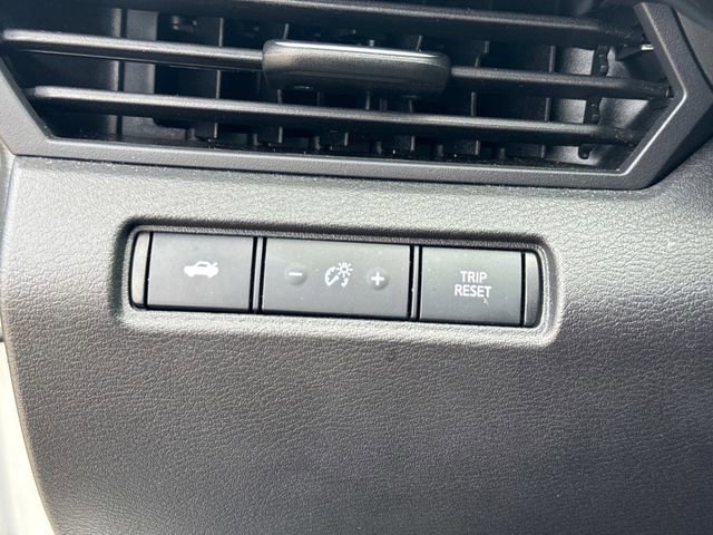 Used 2025 Nissan Altima 2.5 SV image 27