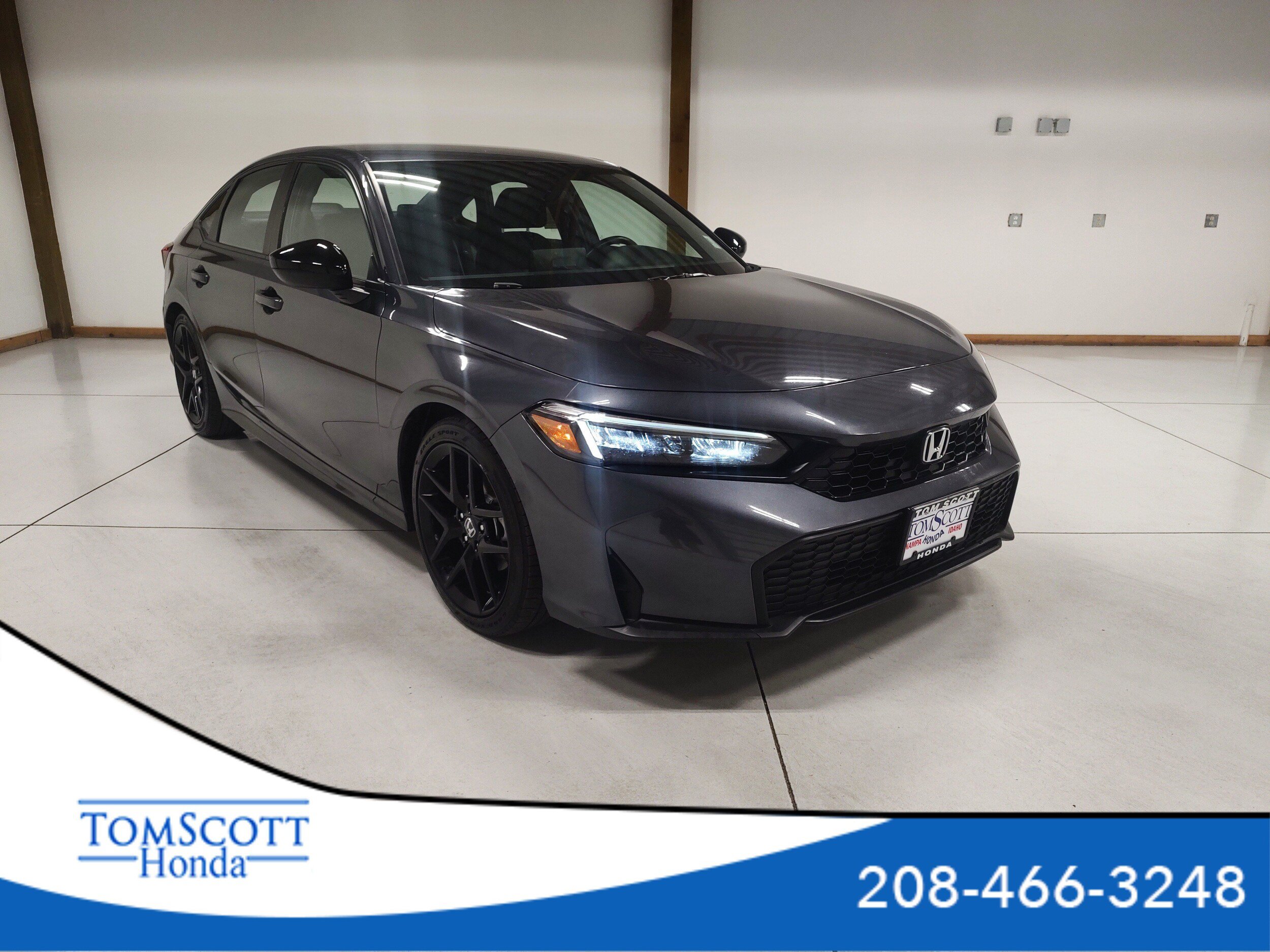 Used 2025 Honda Civic Sport image 1