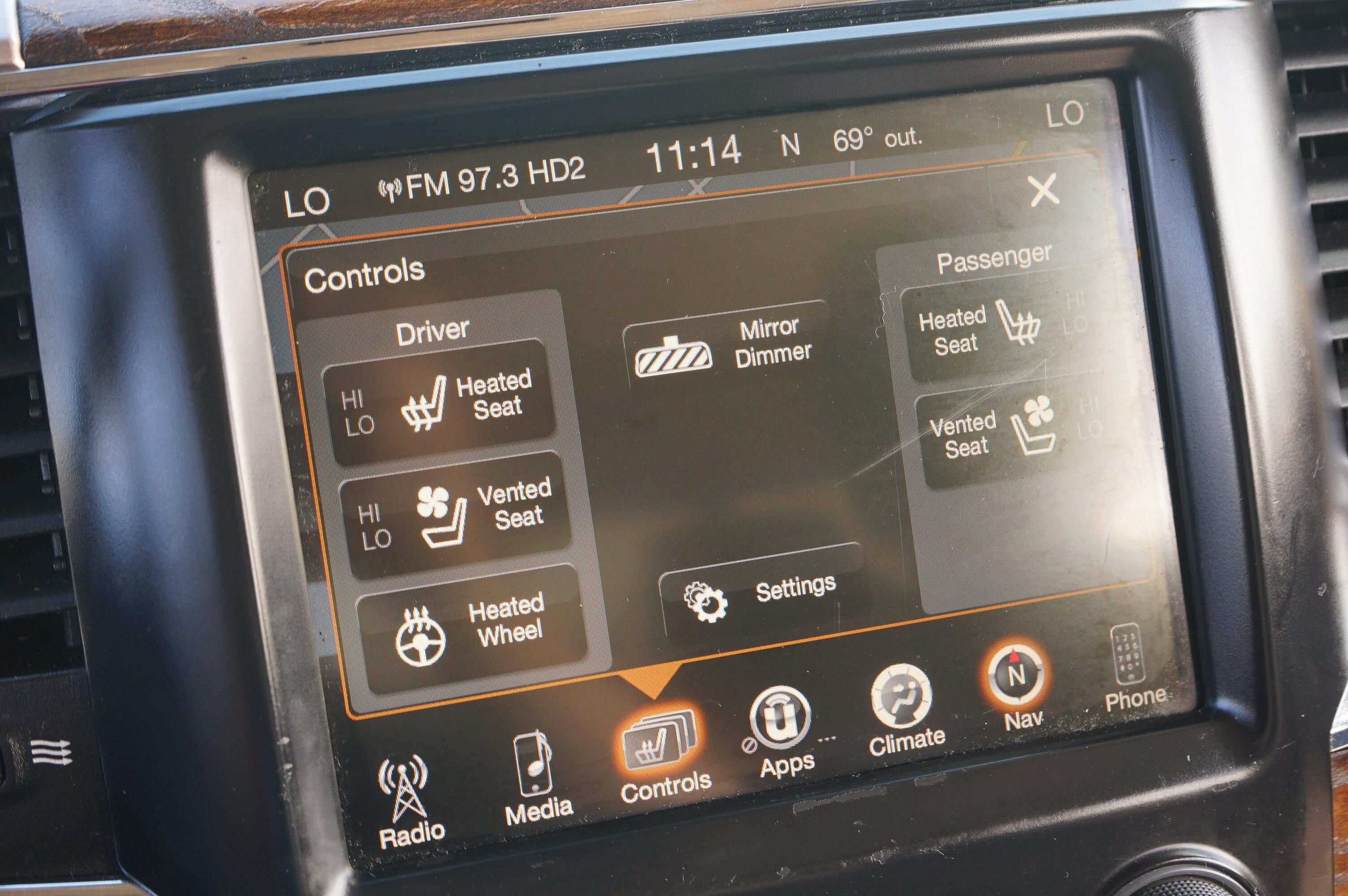 Used 2013 RAM 2500 Longhorn w/ Convenience Group AWD/4WD image 25