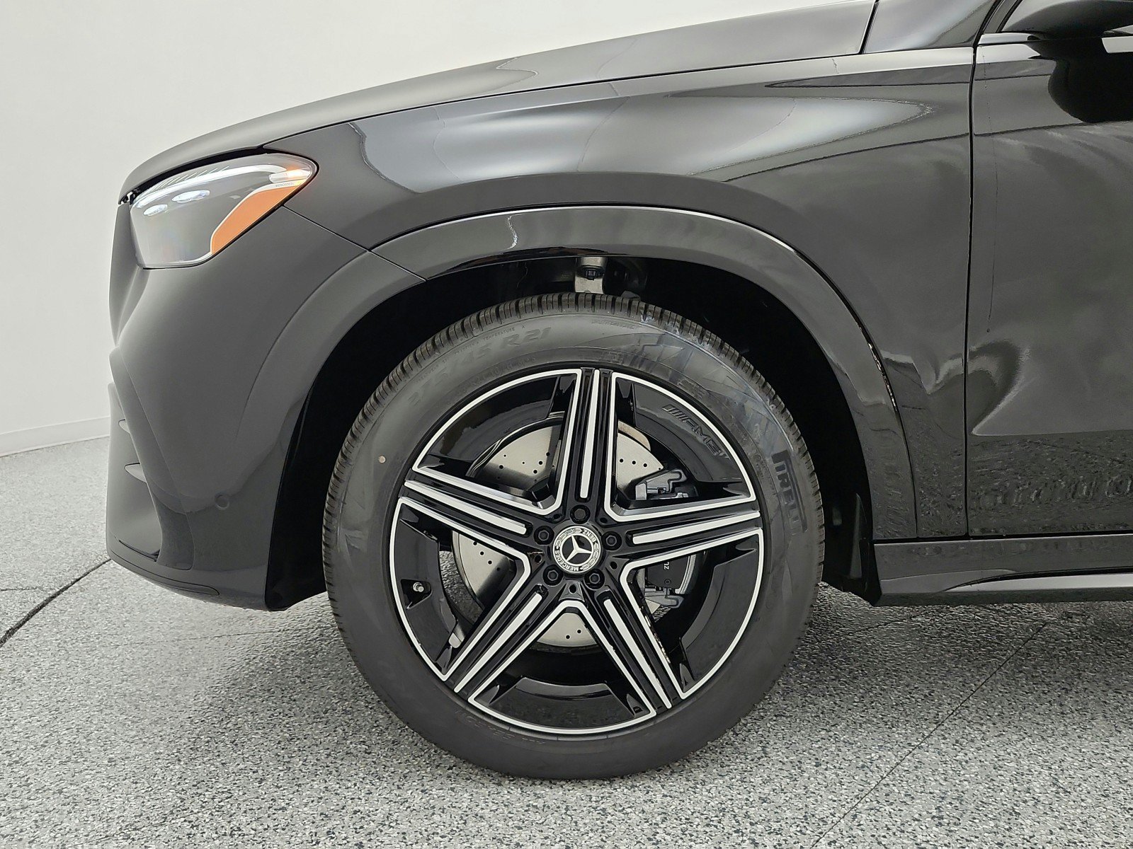 New 2026 Mercedes-Benz GLE 580 4MATIC image 13