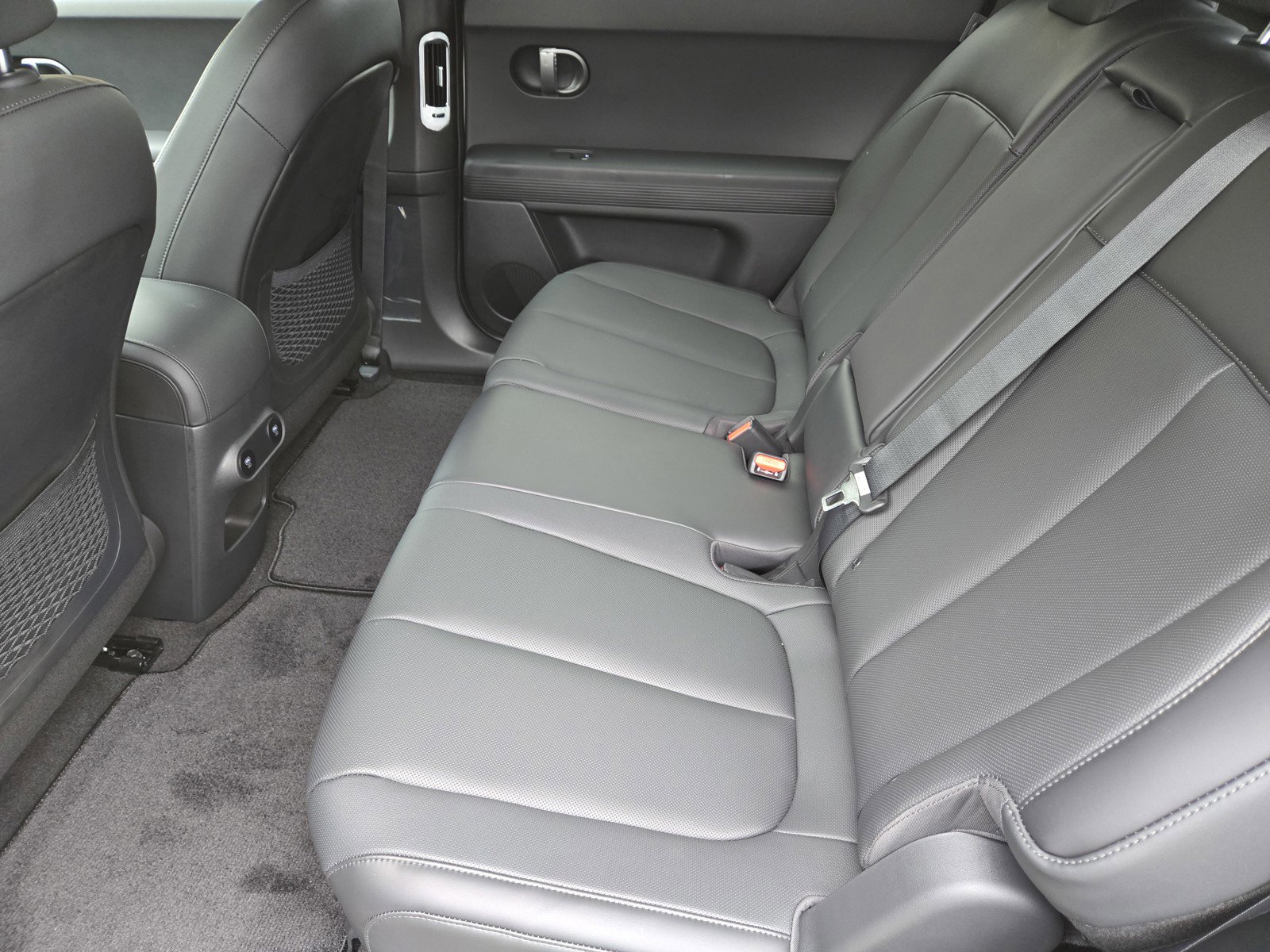 New 2026 Hyundai Ioniq 5 SEL image 14