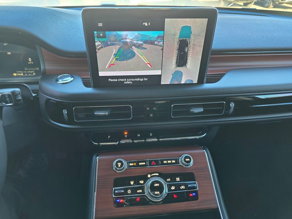 Used 2024 Lincoln Aviator Reserve w/ Class IV Trailer Tow Package image 13