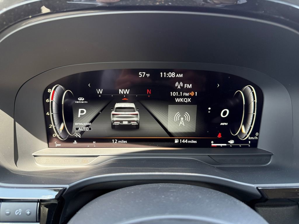 Certified 2025 INFINITI QX60 Luxe image 2