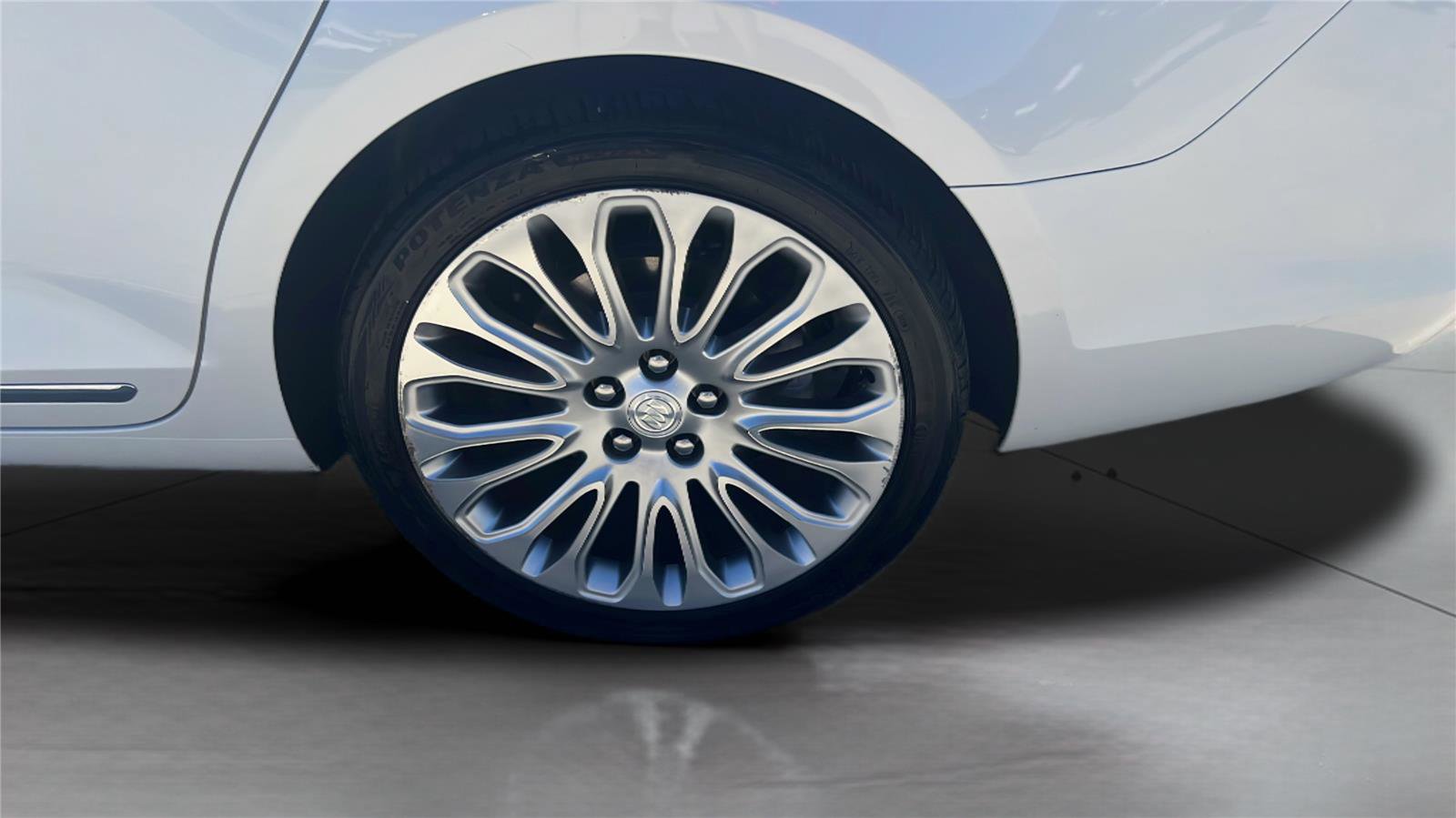 Used 2016 Buick LaCrosse Premium w/ Driver Confidence Package #1 FWD image 22