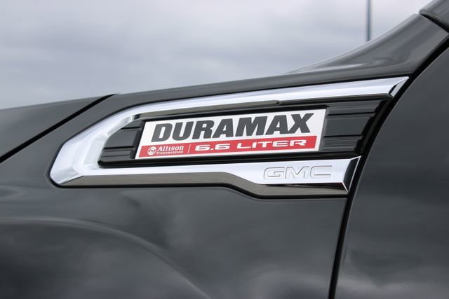 Used 2022 GMC Sierra 3500 Denali w/ Denali Ultimate Package AWD/4WD image 21