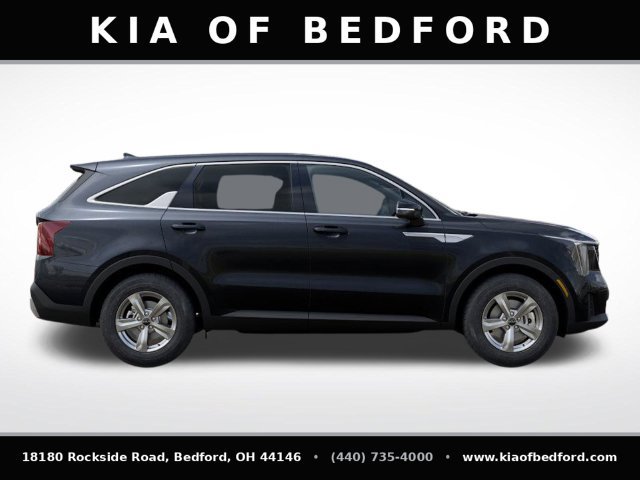 Used 2025 Kia Sorento LX FWD image 8