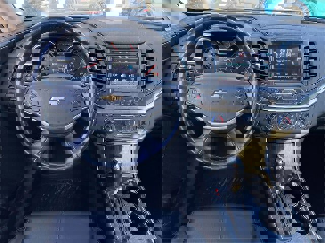 Used 2018 Chevrolet Impala LT image 12