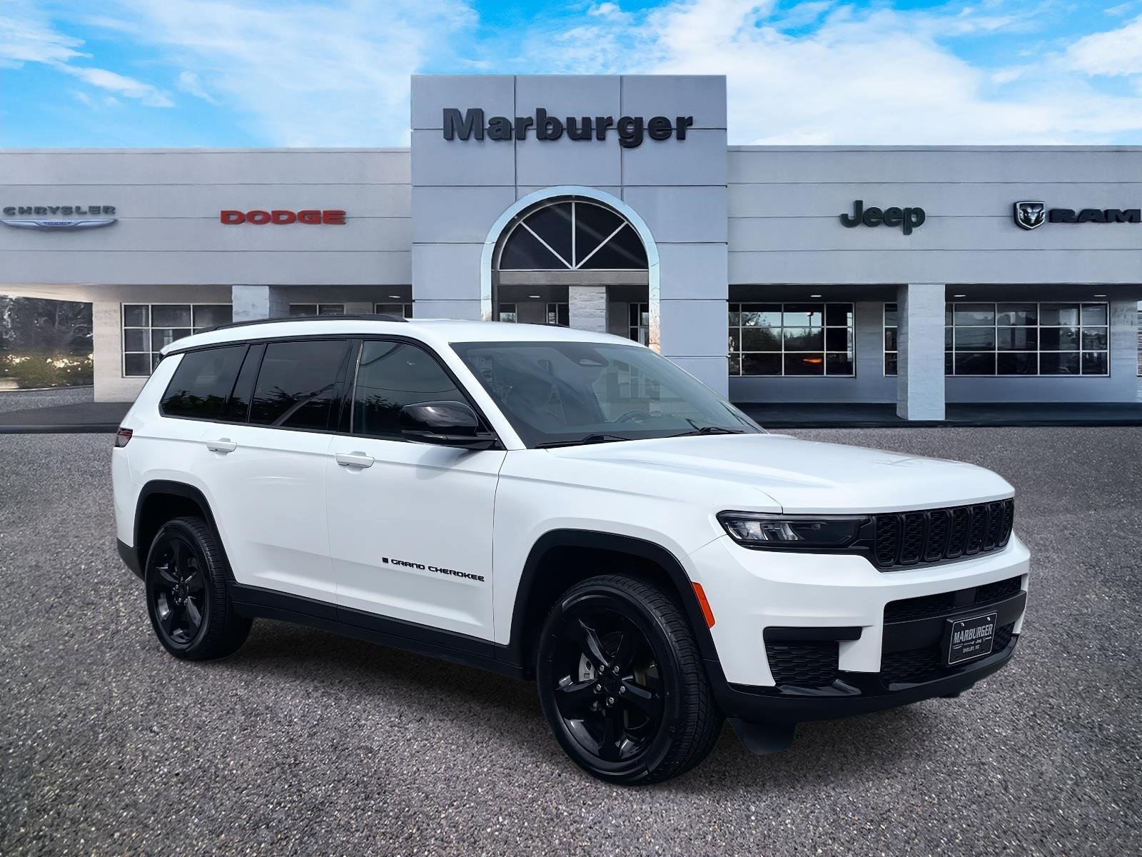 Used 2023 Jeep Grand Cherokee L Laredo