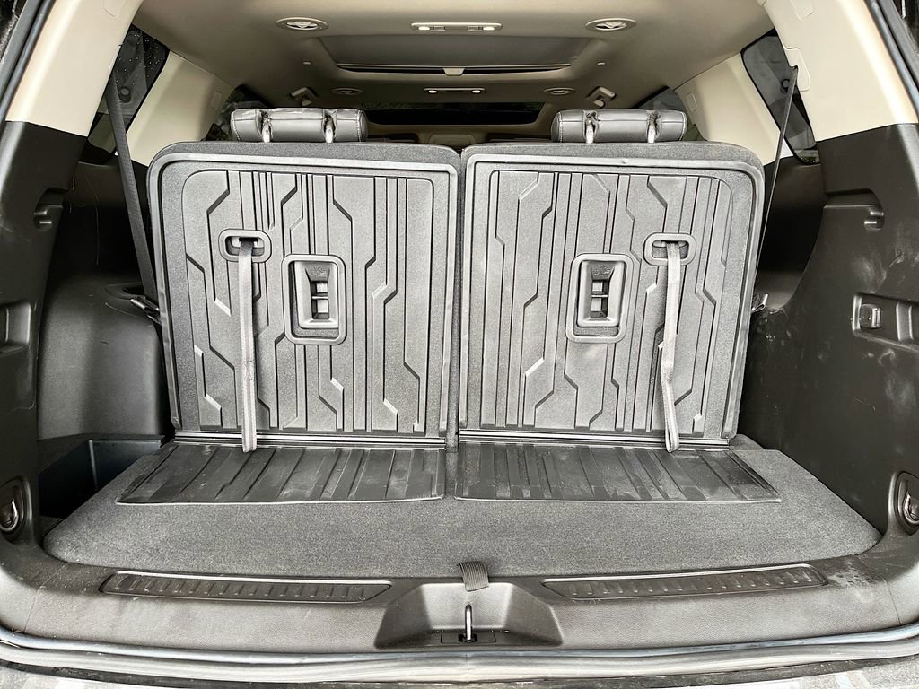 Used 2023 GMC Acadia Denali w/ Black Diamond Edition AWD/4WD image 26