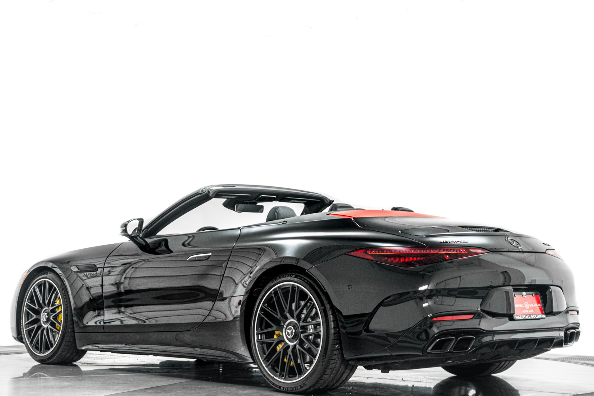 Used 2023 Mercedes-Benz SL 63 AMG 4MATIC image 34