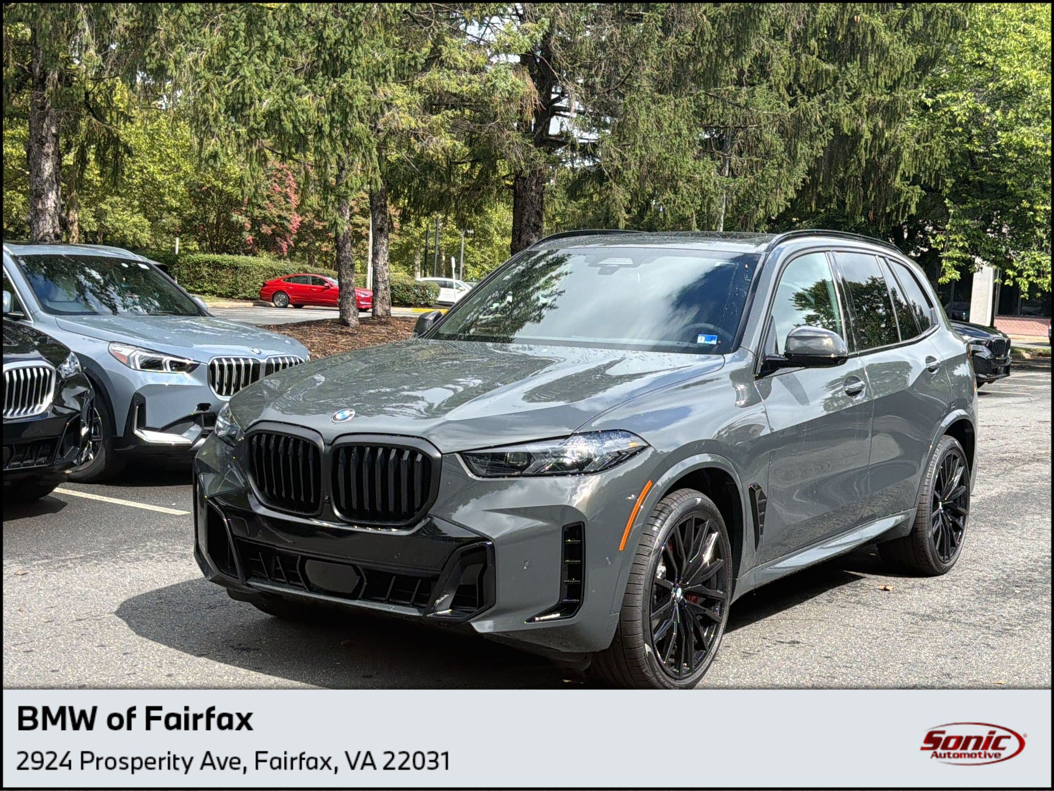 New 2026 BMW X5 xDrive40i w/ M Sport Package AWD/4WD image 1