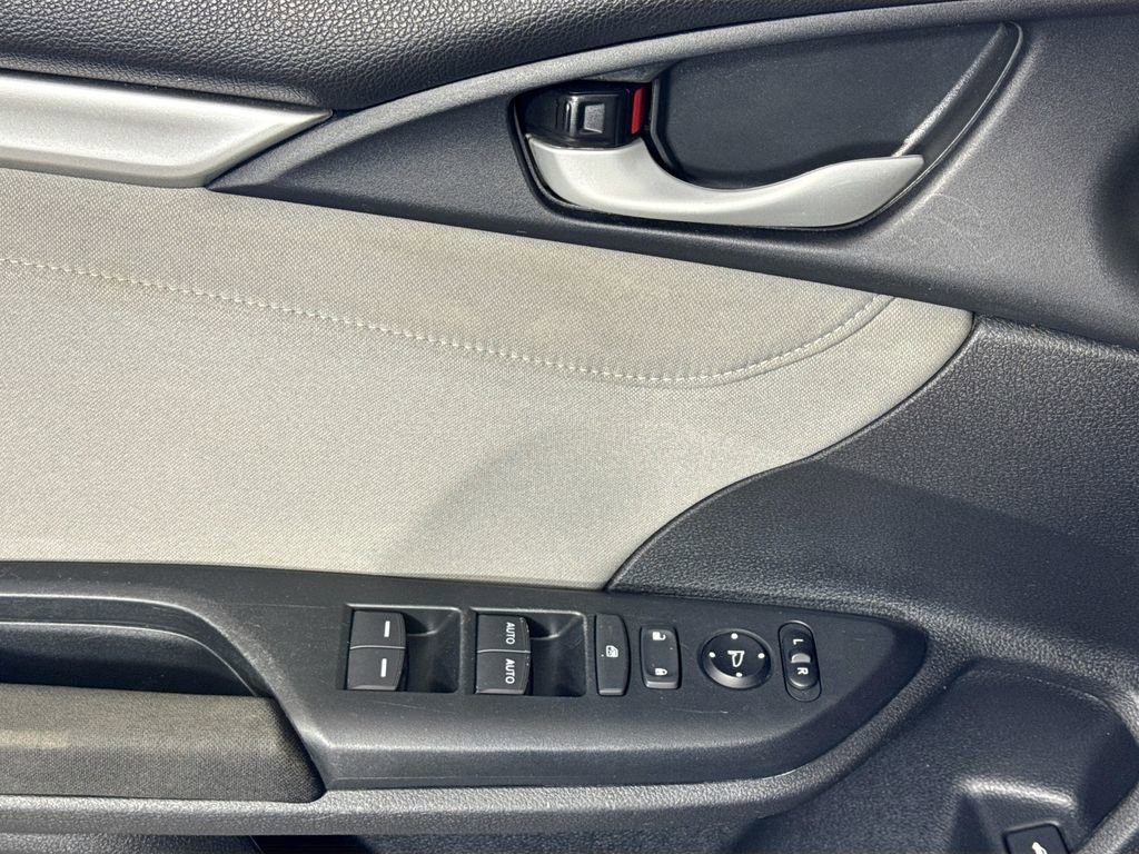 Used 2018 Honda Civic EX image 19