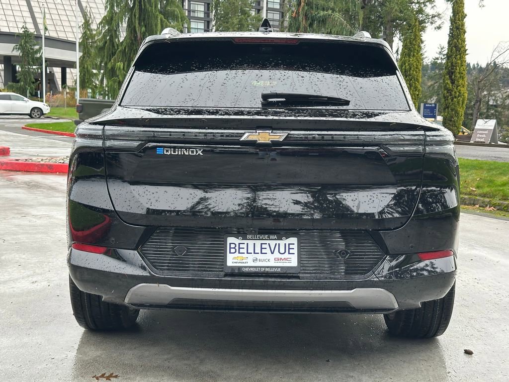 New 2026 Chevrolet Equinox EV LT image 4