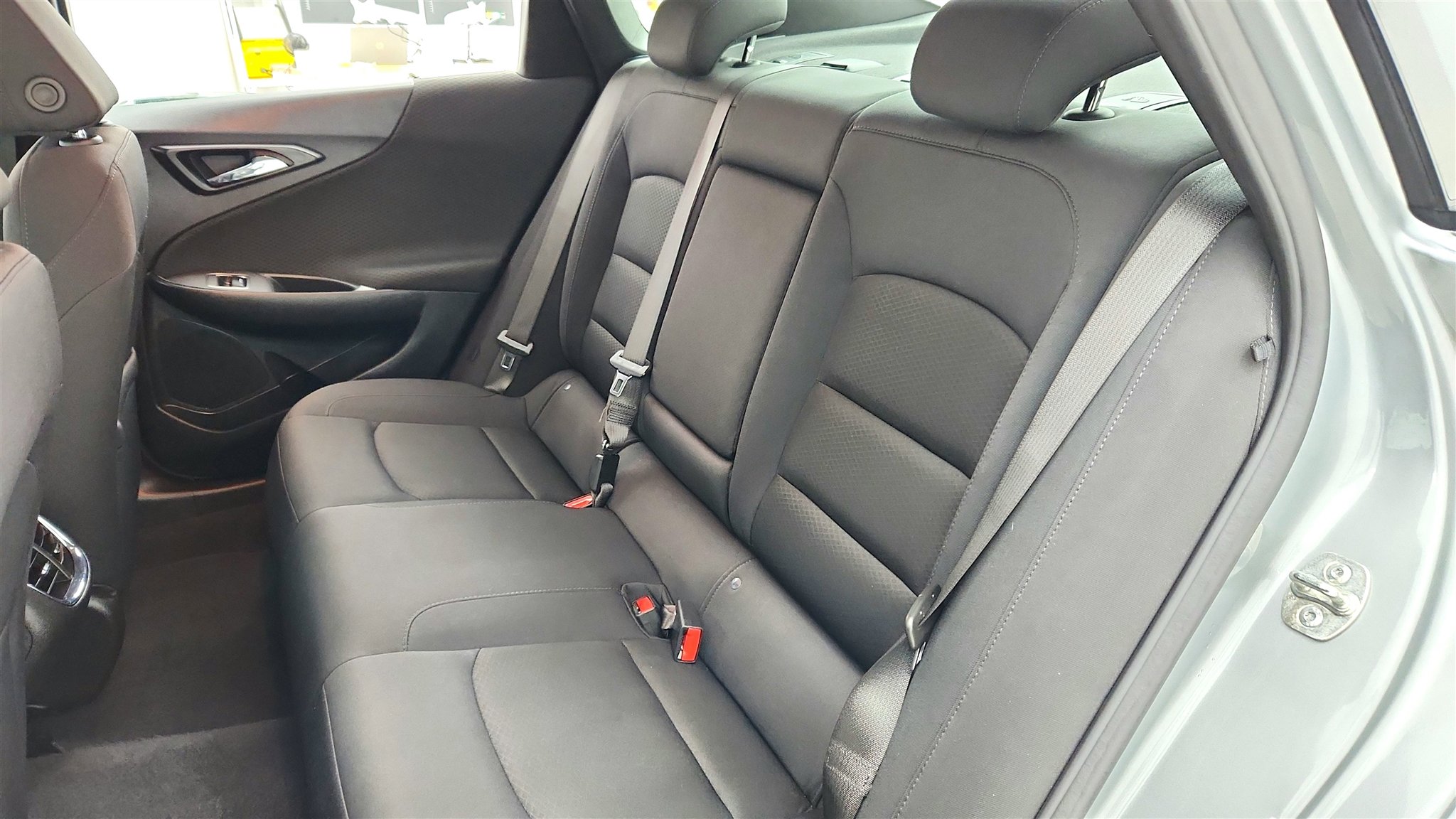 Used 2025 Chevrolet Malibu LT image 17