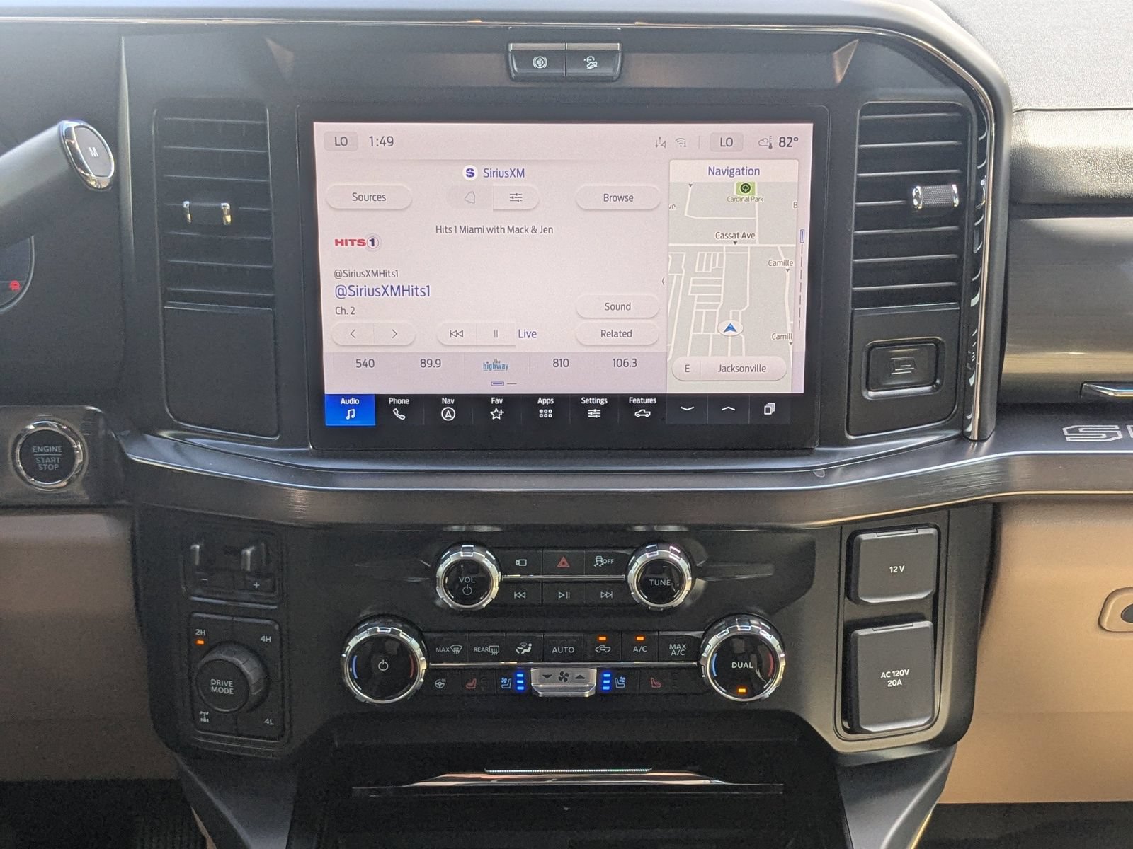 New 2026 Ford F250 Lariat w/ Black Appearance Package AWD/4WD image 19