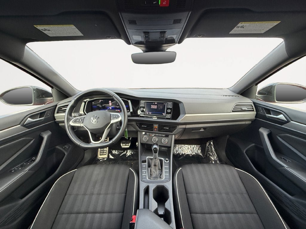 Used 2024 Volkswagen Jetta Sport FWD image 11
