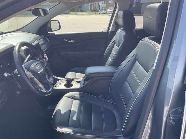 Used 2020 GMC Acadia Denali w/ Technology Package AWD/4WD image 19