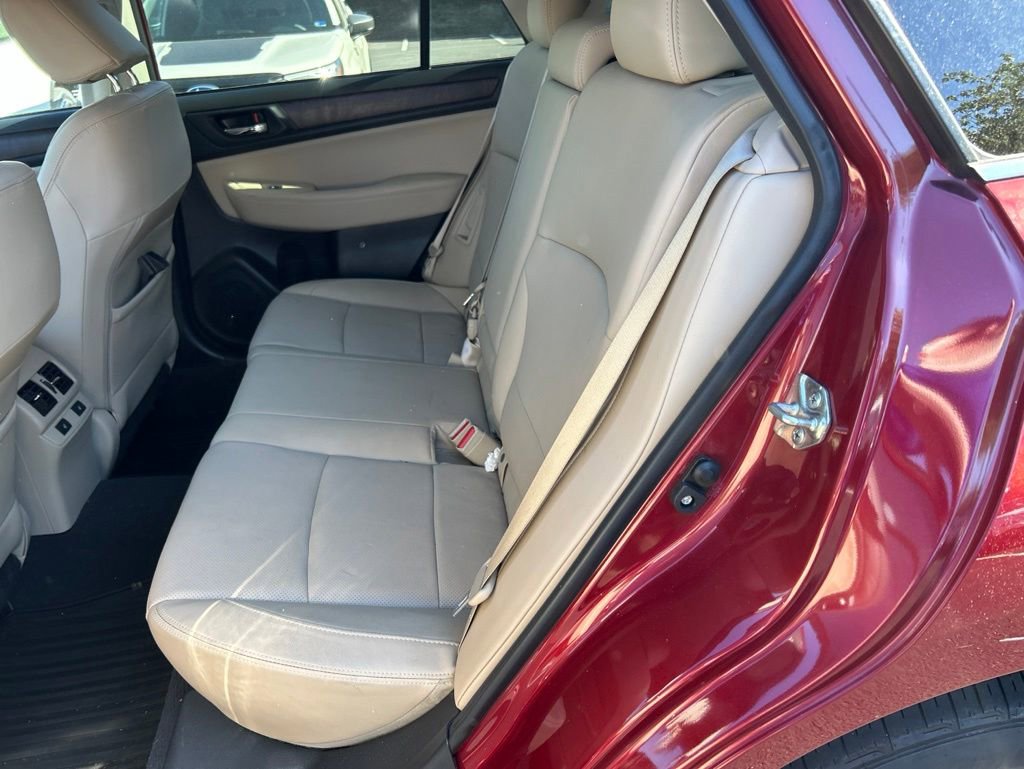 Used 2017 Subaru Outback 2.5i Limited AWD/4WD image 19