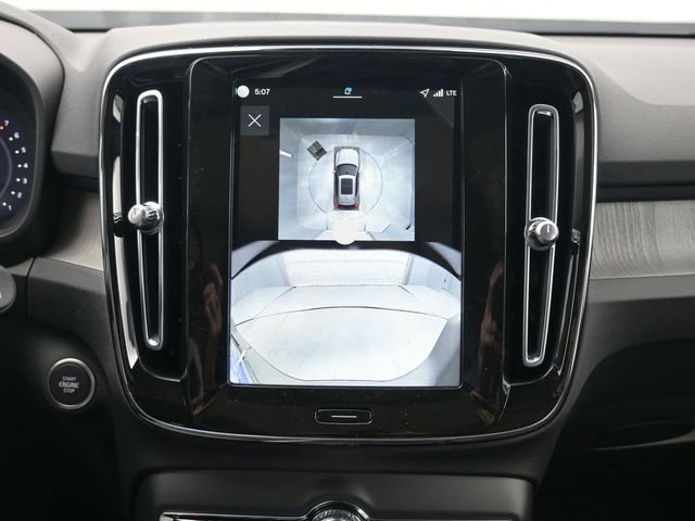 New 2026 Volvo XC40 B5 Ultra w/ Protection Package Premier AWD/4WD image 20