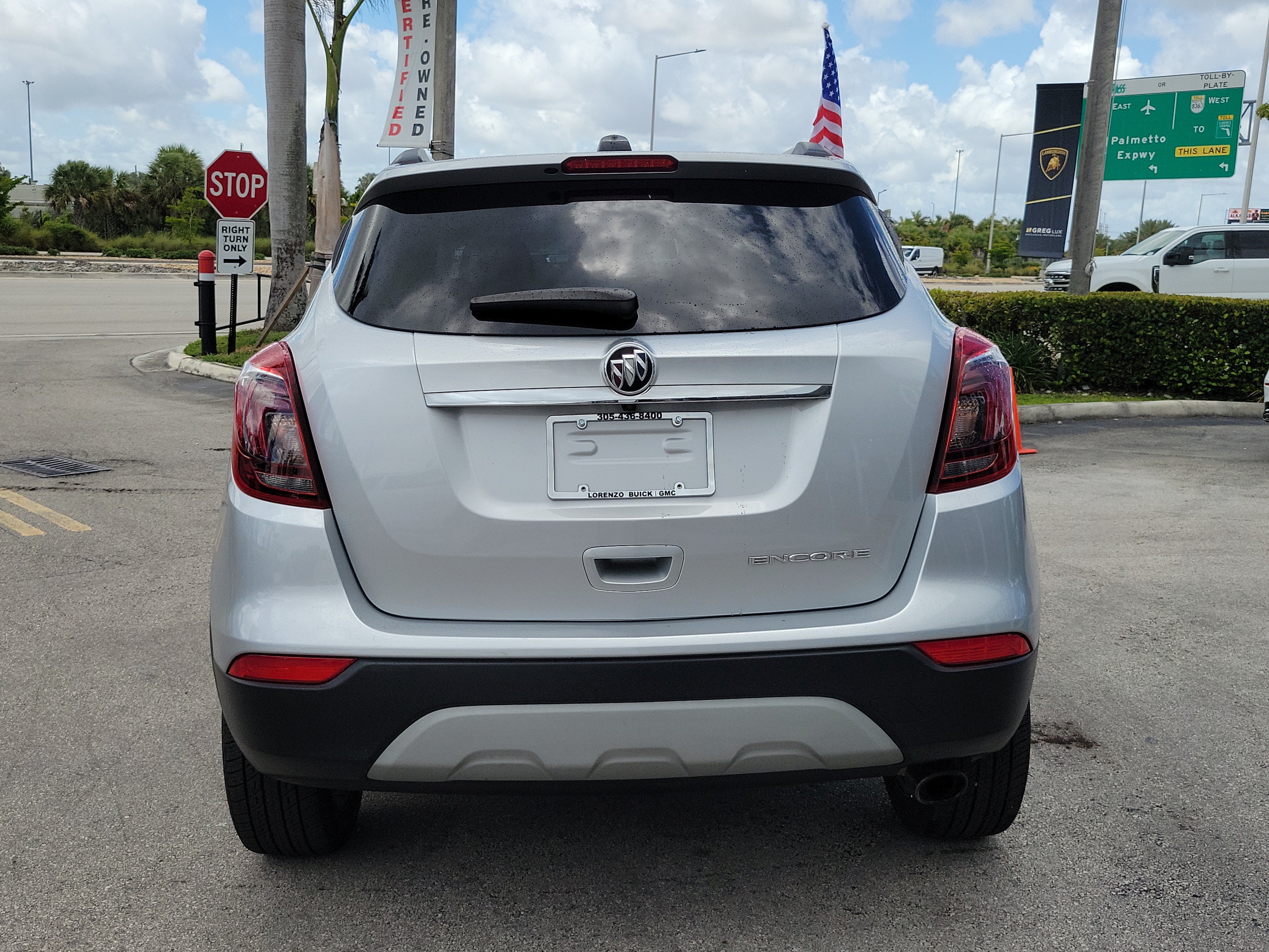 Used 2022 Buick Encore Preferred FWD image 6