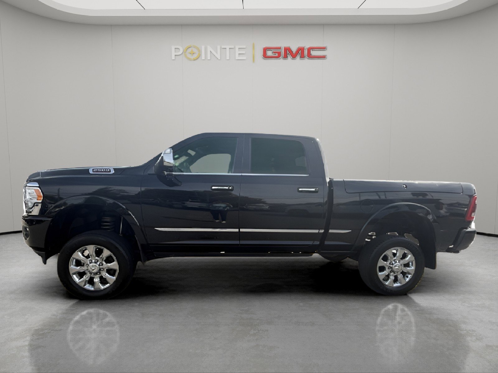 Used 2019 RAM 2500 Limited image 11