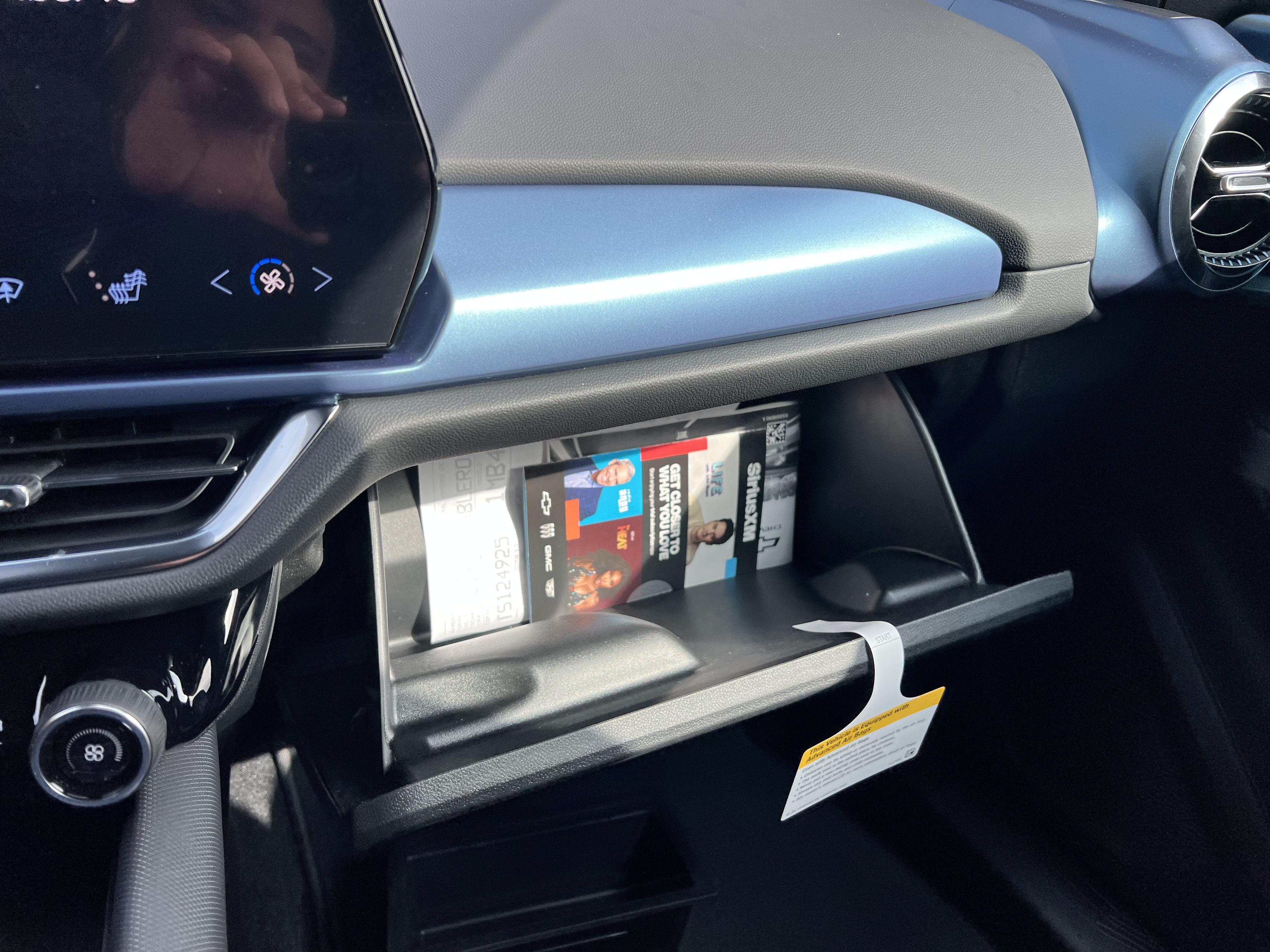 New 2026 Chevrolet Equinox EV LT AWD/4WD image 29
