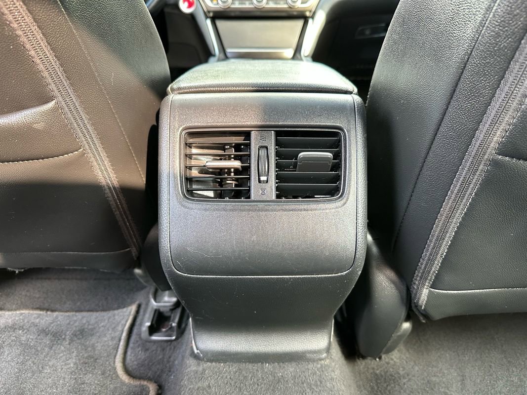 Used 2019 Honda Accord Sport image 18