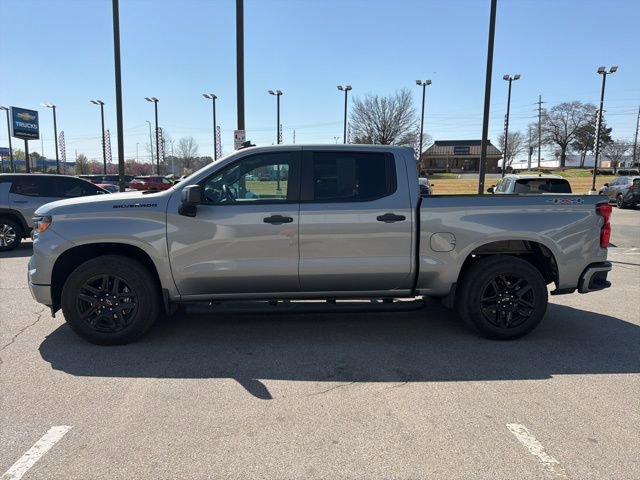 Used 2024 Chevrolet Silverado 1500 Custom w/ Turbomax Blackout Package image 6