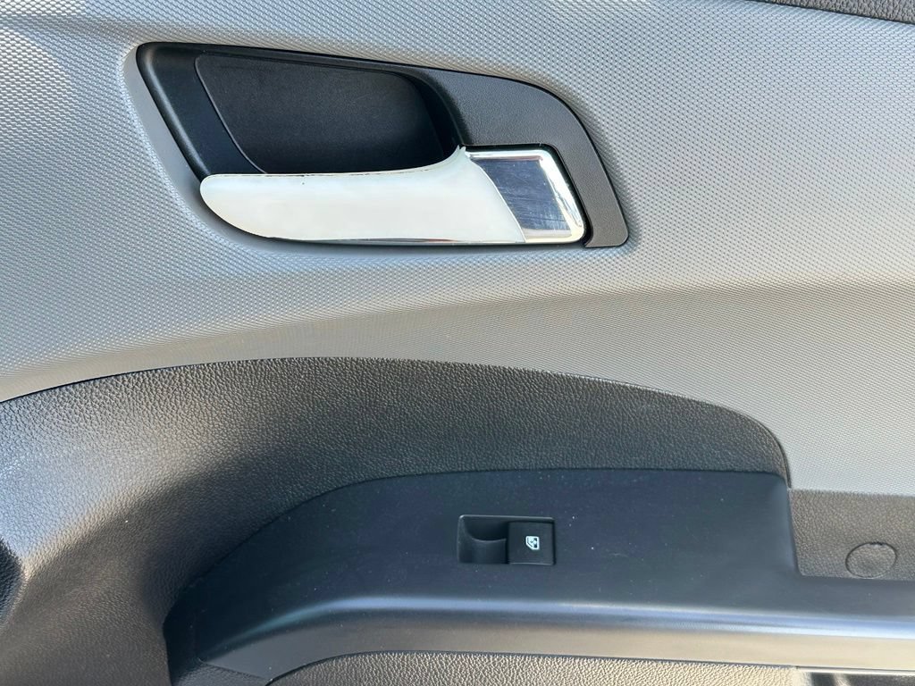 Certified 2016 Chevrolet Sonic LT FWD image 19