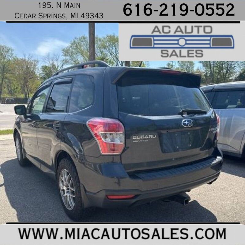 Used 2015 Subaru Forester 2.5i Limited AWD/4WD image 4