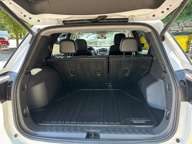 Used 2024 Chevrolet Equinox Premier w/ LPO, Floor Liner Package AWD/4WD image 25