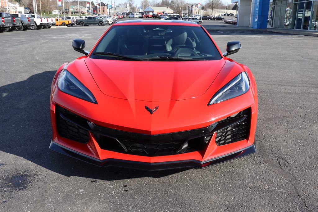 Used 2025 Chevrolet Corvette Z06 w/ Battery Protection Package image 32