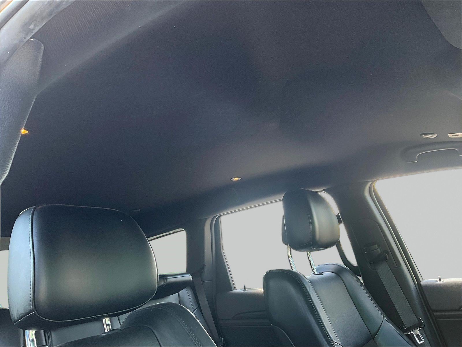 Used 2019 Jeep Grand Cherokee Laredo w/ Laredo X Package RWD image 27