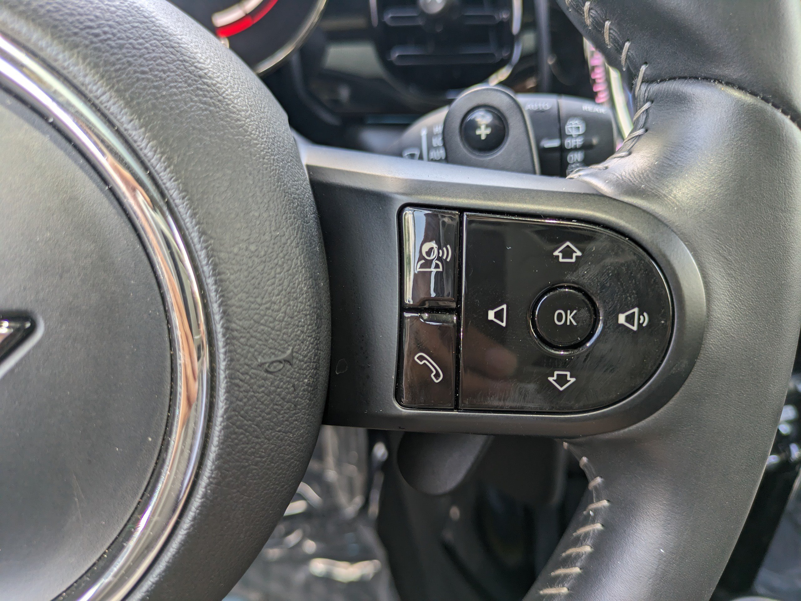 Used 2024 MINI Cooper John Cooper Works FWD image 24