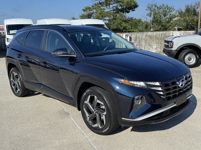 Used 2023 Hyundai Tucson SEL w/ Cargo Package AWD/4WD image 3