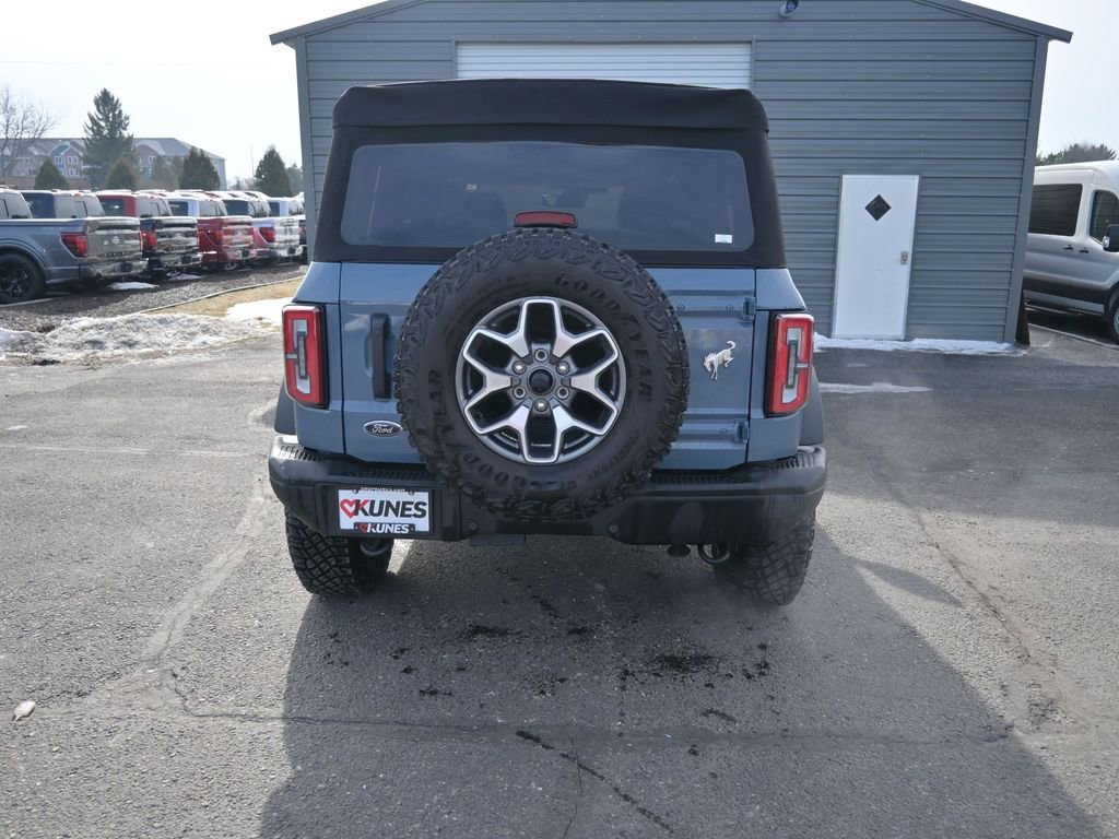New 2025 Ford Bronco Badlands image 10