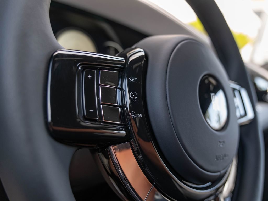New 2026 Rolls-Royce Spectre image 20