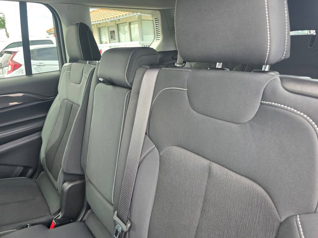 Used 2022 Jeep Grand Cherokee L Laredo w/ Luxury Tech Group I image 17