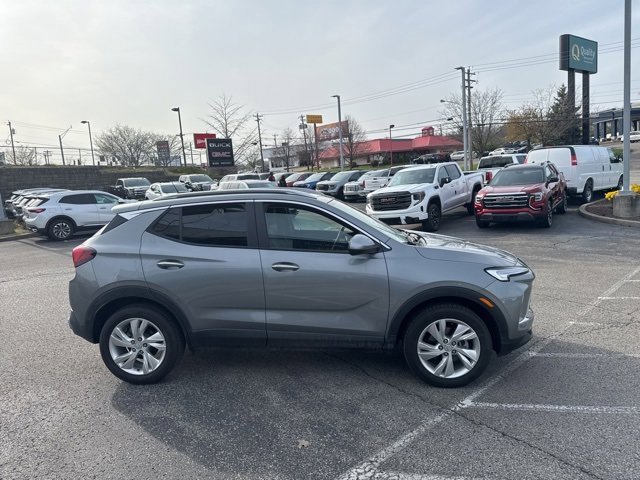 Used 2024 Buick Encore GX Preferred image 27