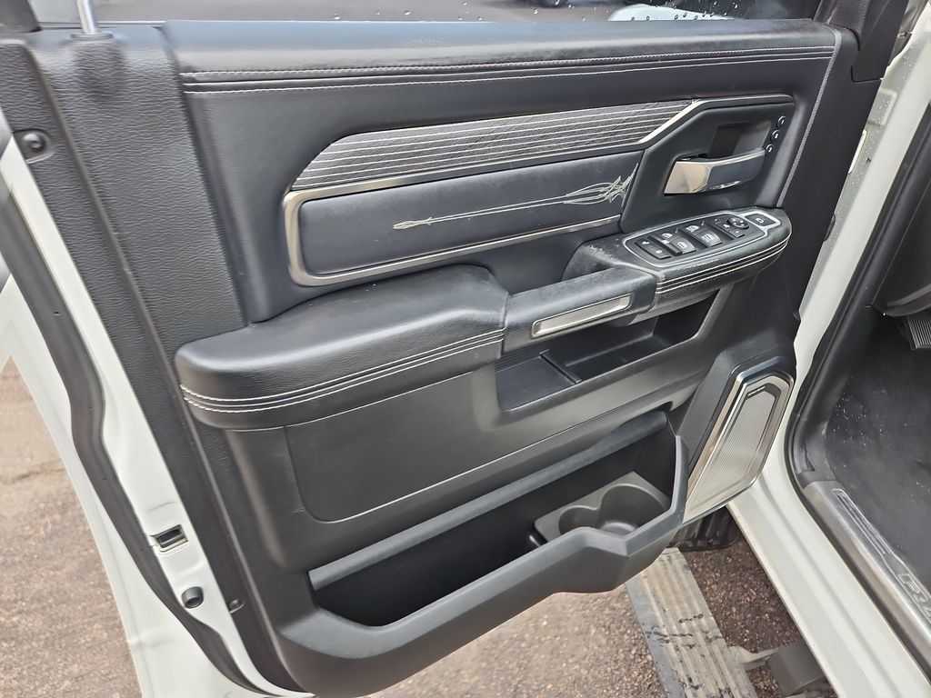 Used 2019 RAM 2500 Limited AWD/4WD image 11