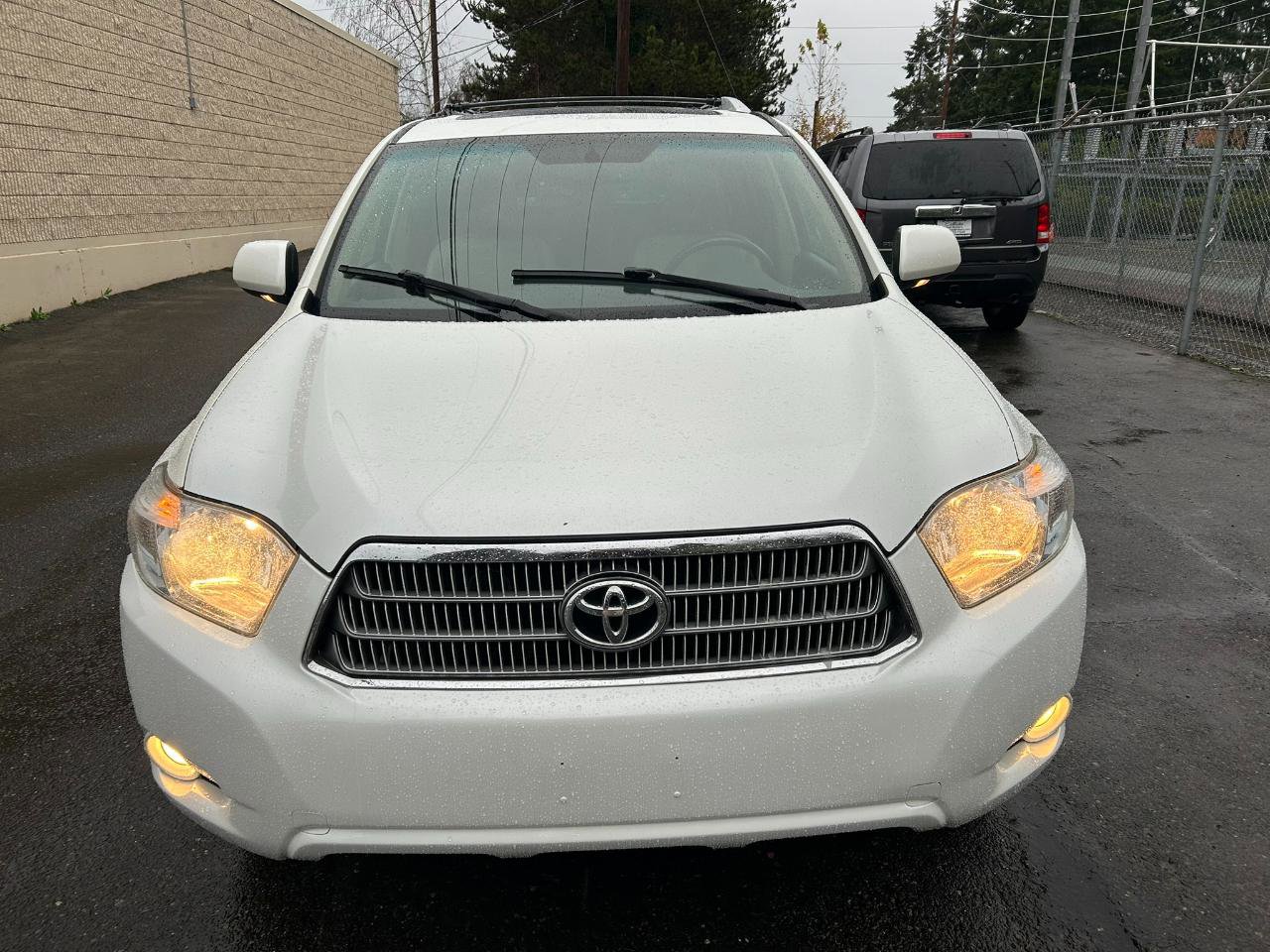 Used 2008 Toyota Highlander Limited AWD/4WD image 2