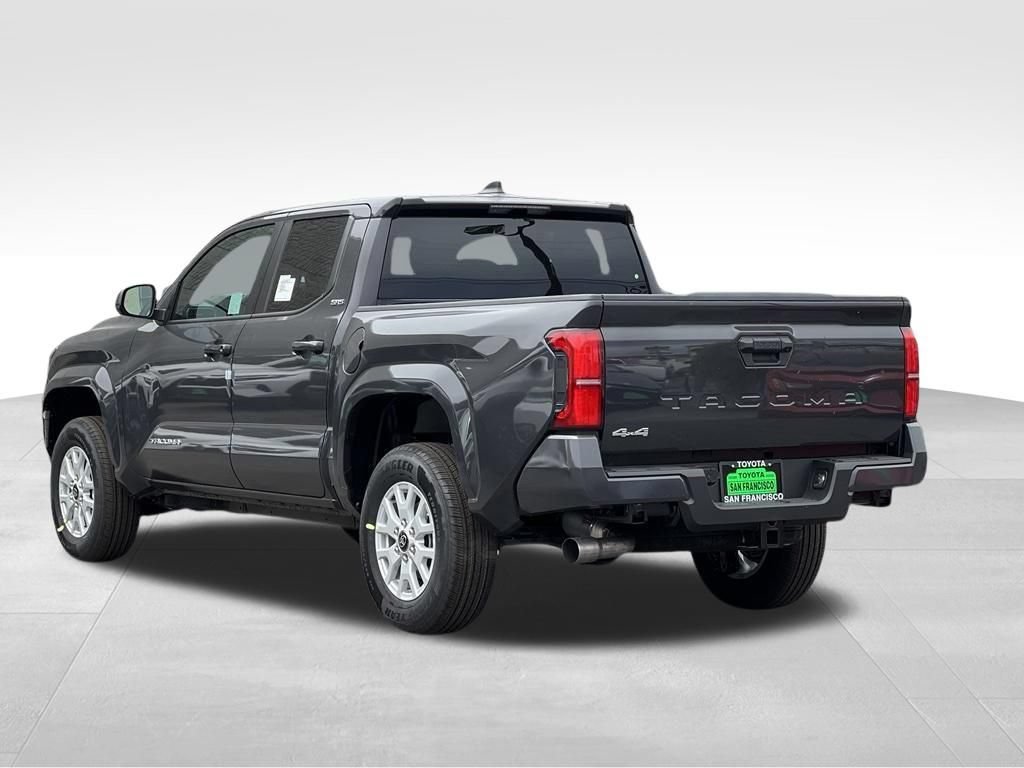 New 2026 Toyota Tacoma SR5 AWD/4WD image 3