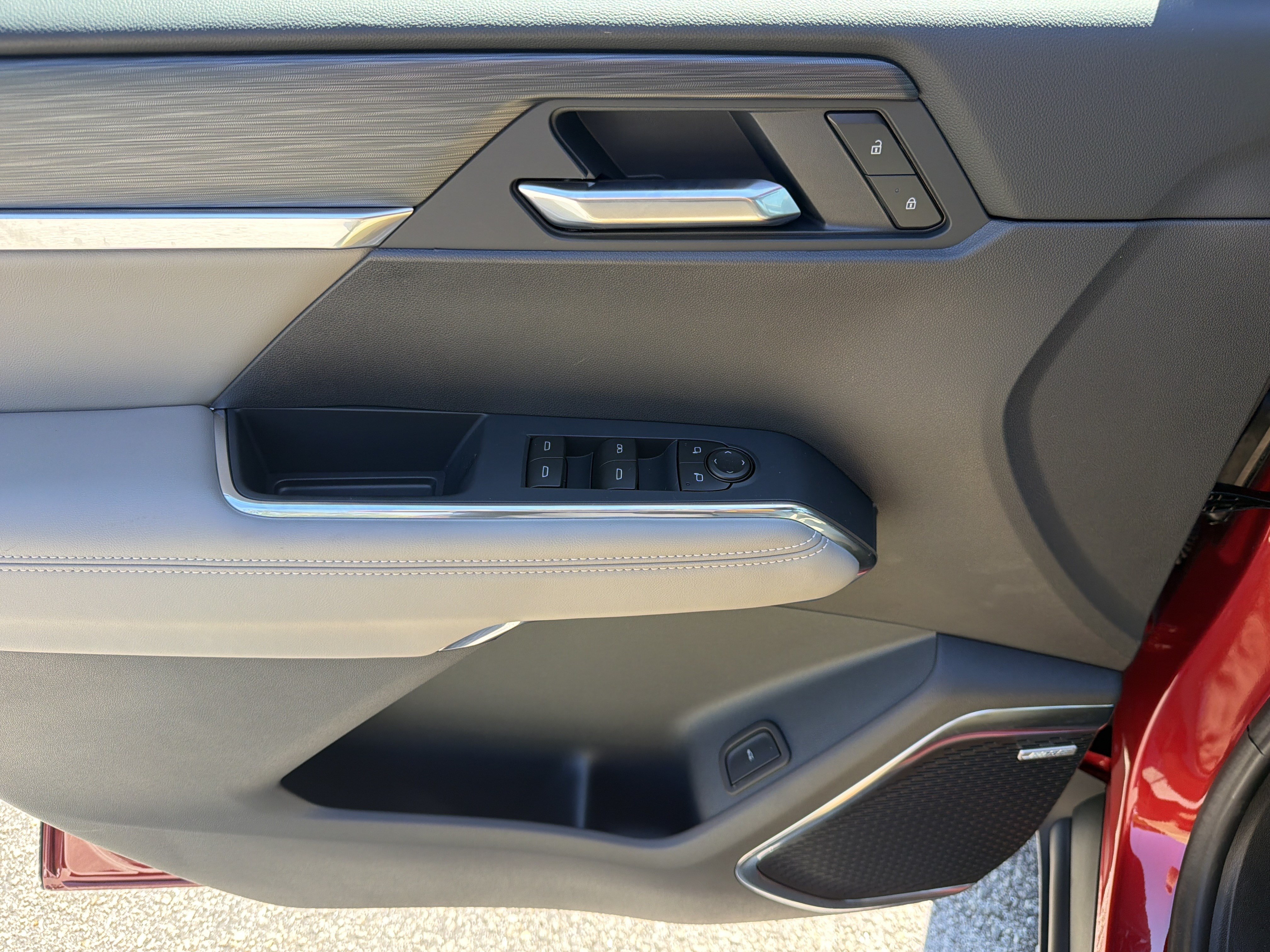 New 2027 GMC Acadia Elevation w/ Black Edition FWD image 11