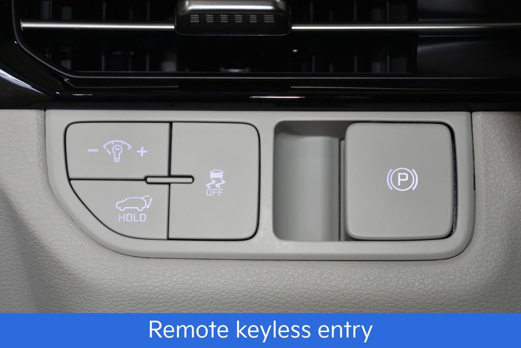 New 2026 Kia Sportage EX w/ EX Panorama Roof Package image 9