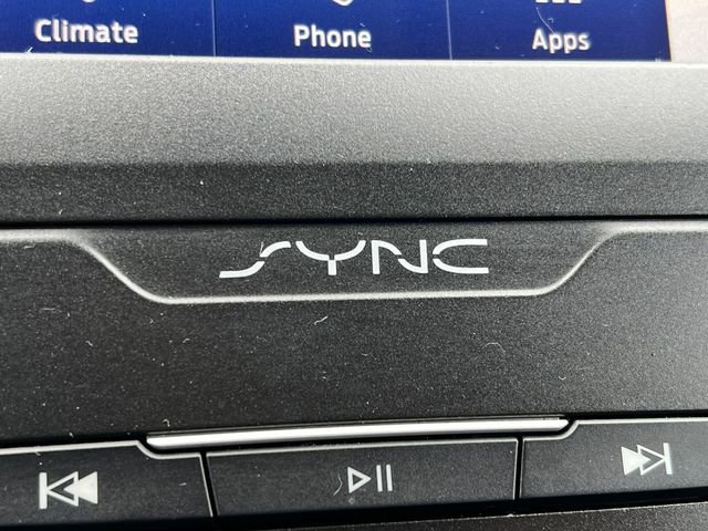 Used 2020 Ford Fusion SEL image 25